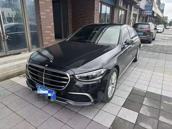Mercedes-Benz S-Class 2022