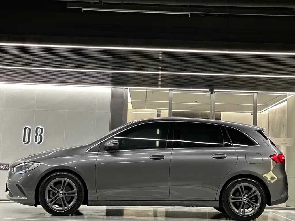 Mercedes-Benz B-Class 2020 — фото 32