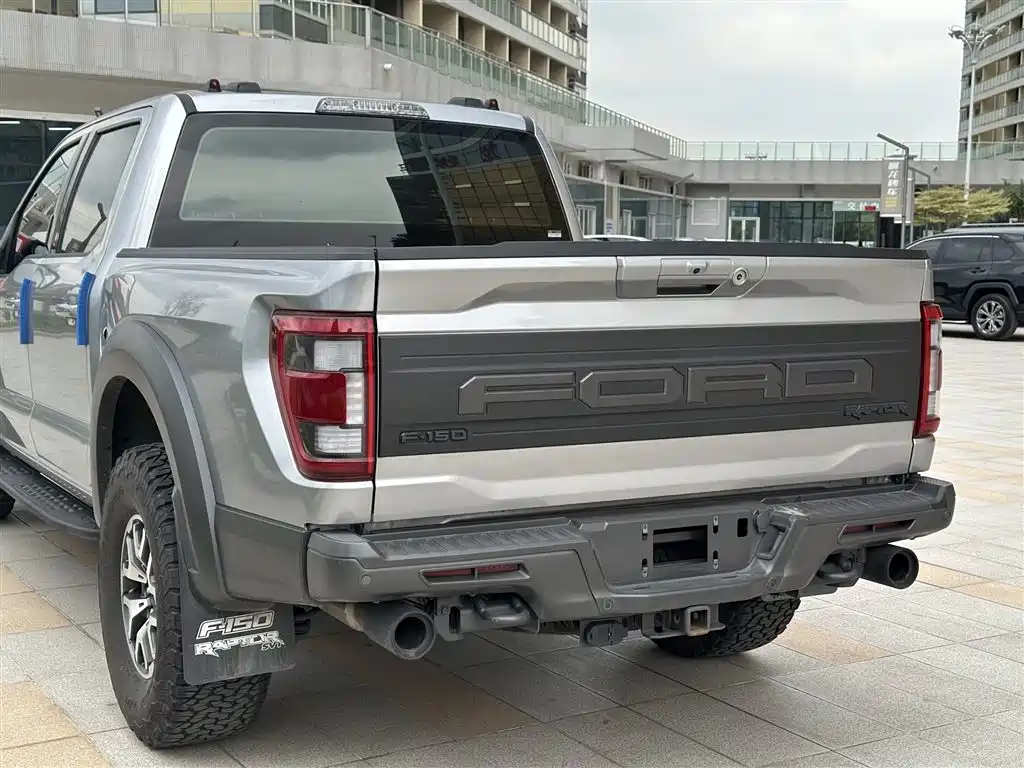 Ford F-150 Raptor 2025 — фото 15