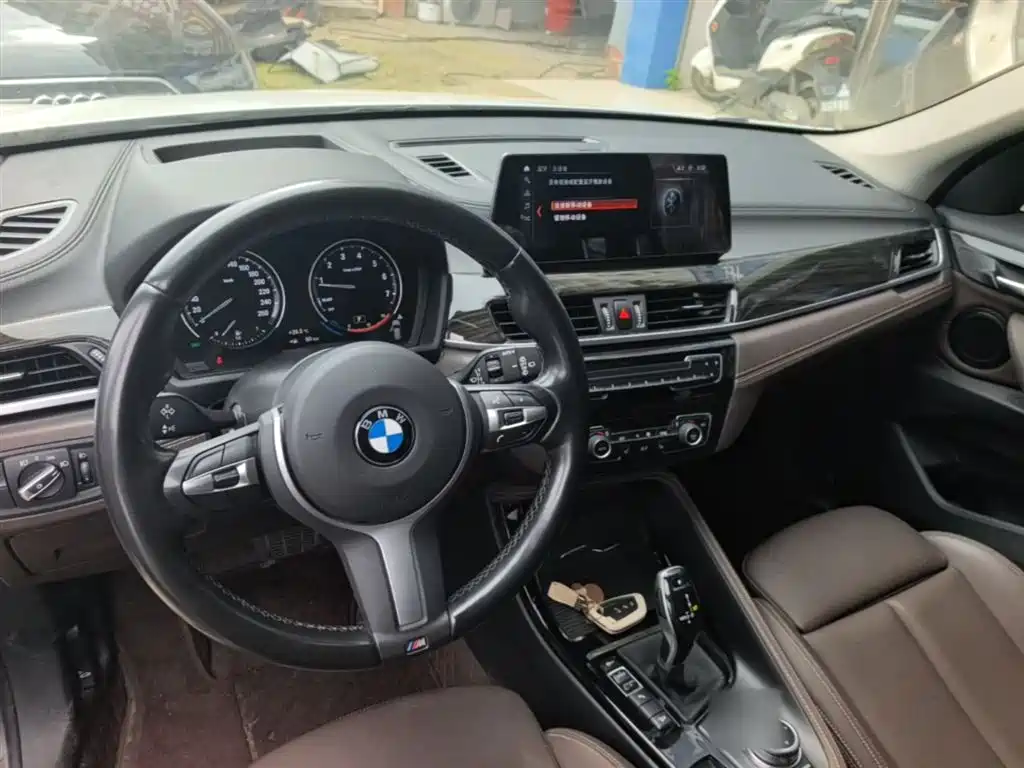 BMW X1 2019 — фото 10