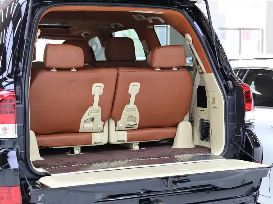 Toyota Land Cruiser 2017 — фото 23