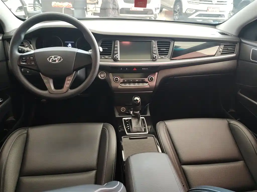 Hyundai Mistra 2017 — фото 10