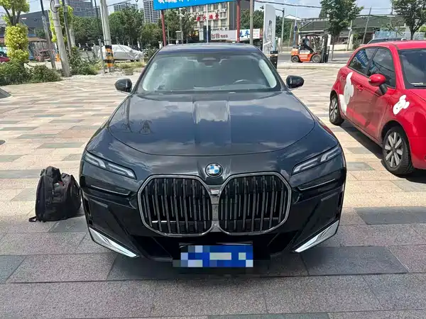 BMW 7 Series 2023