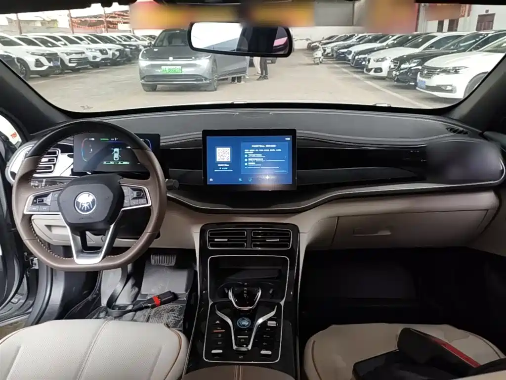 BYD Qin PLUS 2023 — фото 10