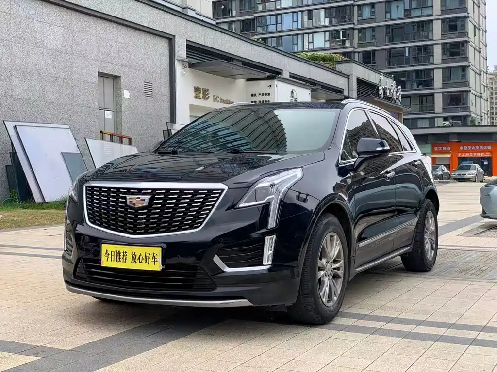 Cadillac XT5 2020 — фото 1