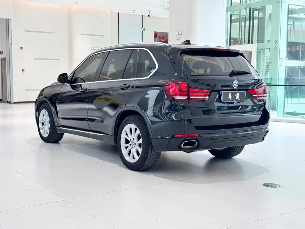 BMW X5 2014 — фото 7