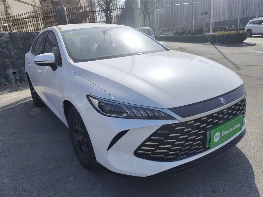 BYD Qin PLUS 2025 — фото 12