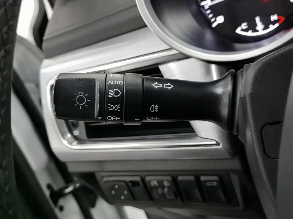Geely Emgrand GS 2019 — фото 21