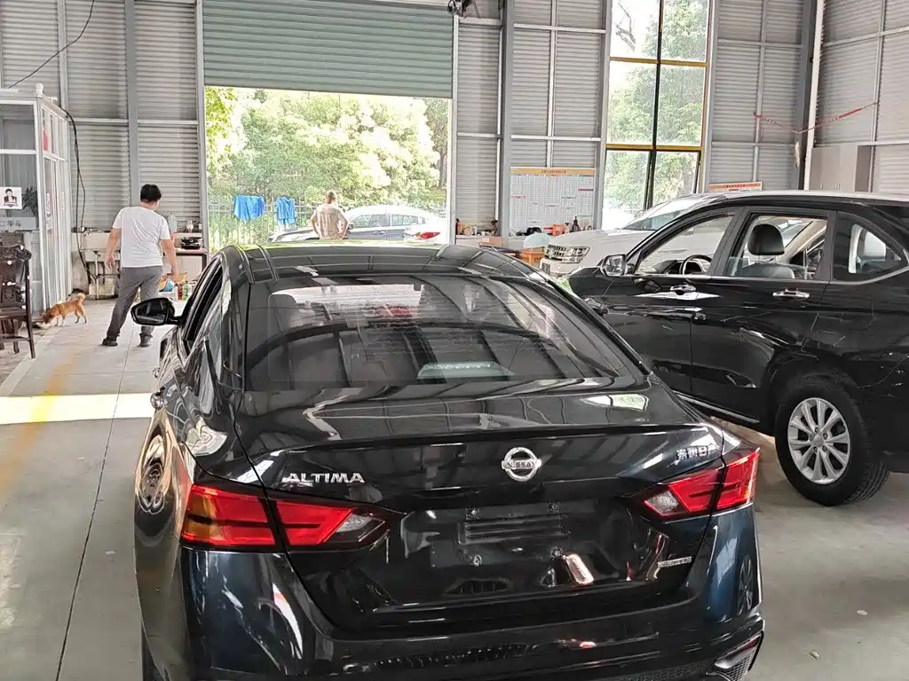 Nissan Teana 2020