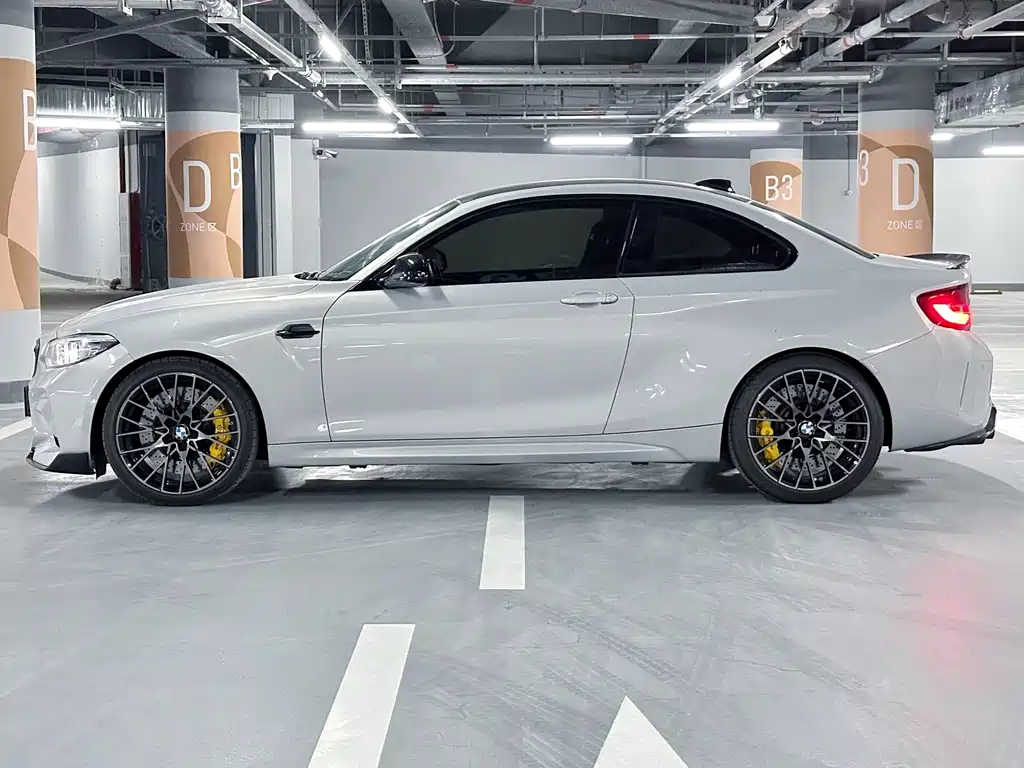 BMW M2 2019 — фото 4