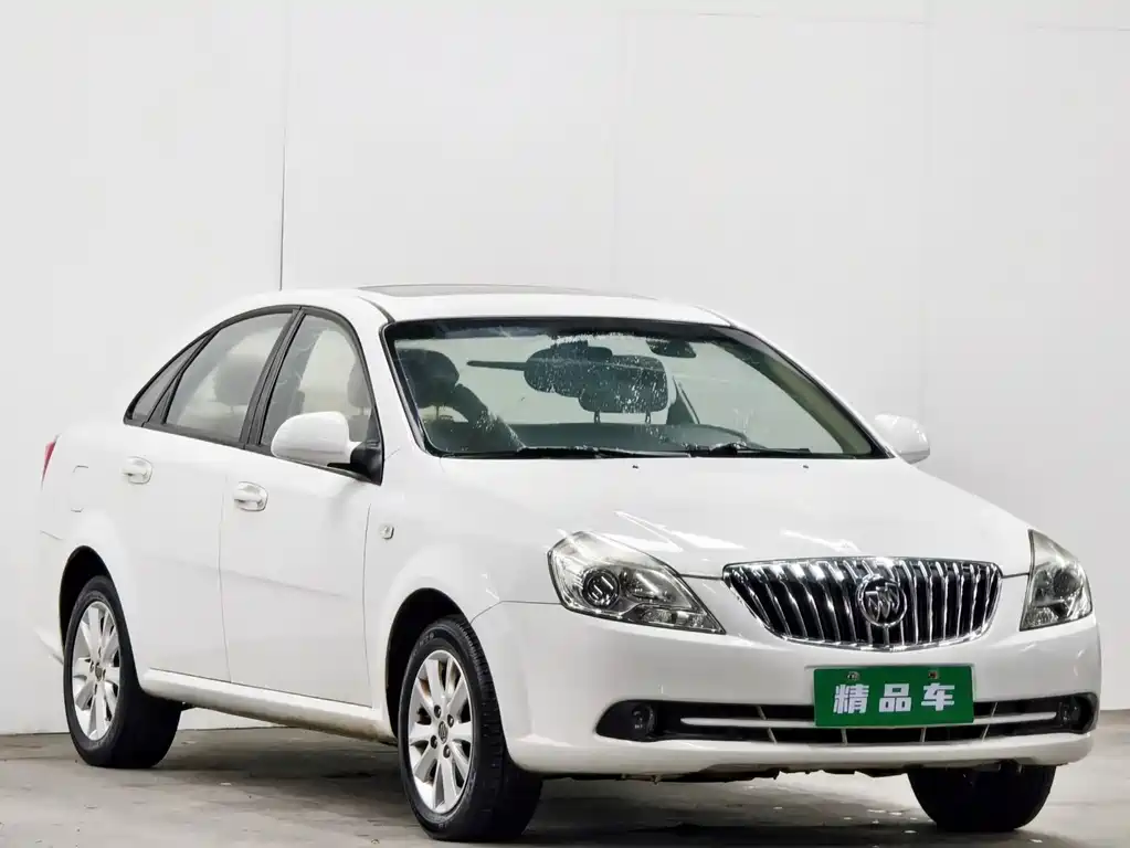 Buick Excelle 2015 — фото 3