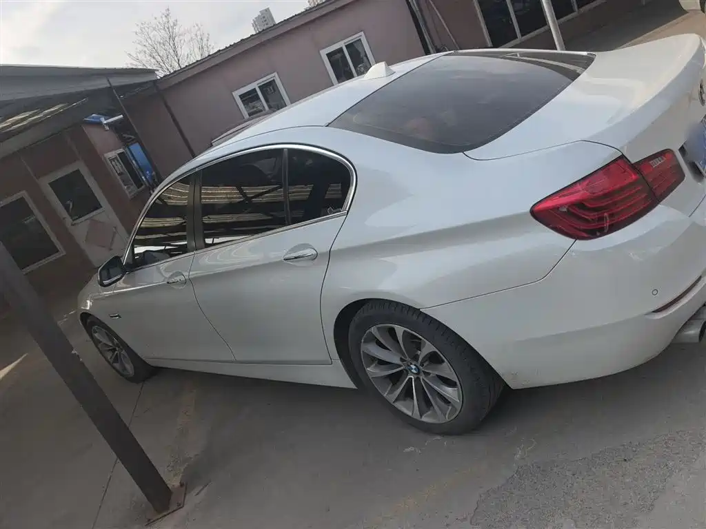 BMW 5 Series 2017