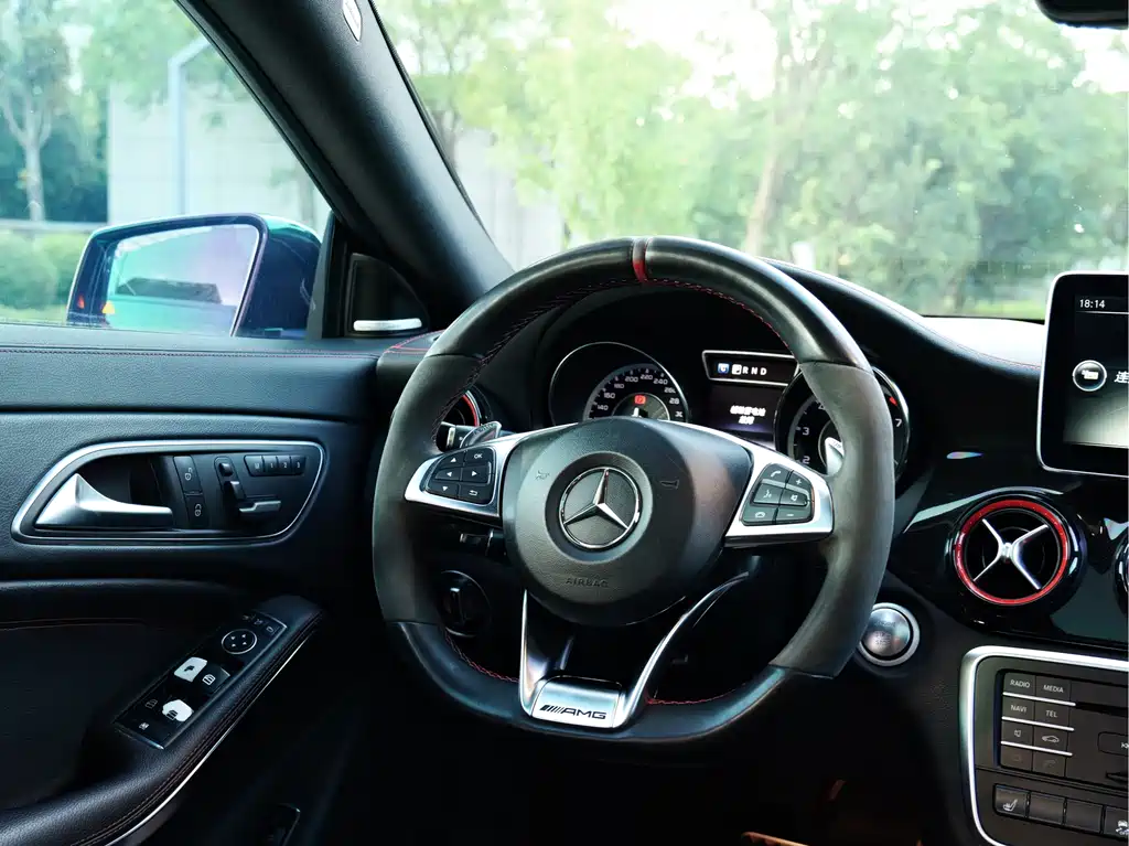 Mercedes-Benz Mercedes CLA AMG 2016 — фото 11
