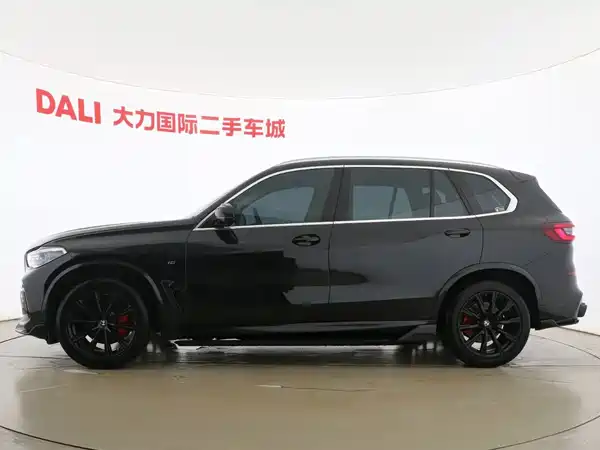 BMW X5 2022