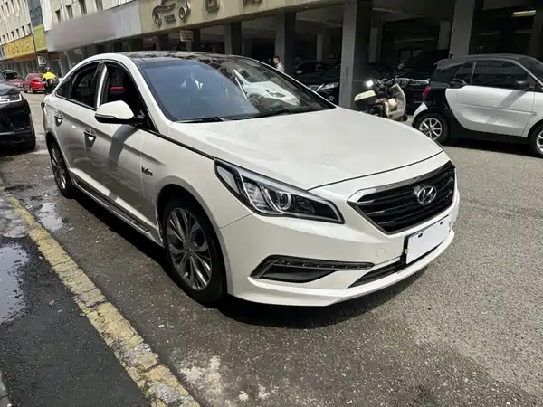 Hyundai Sonata 2015