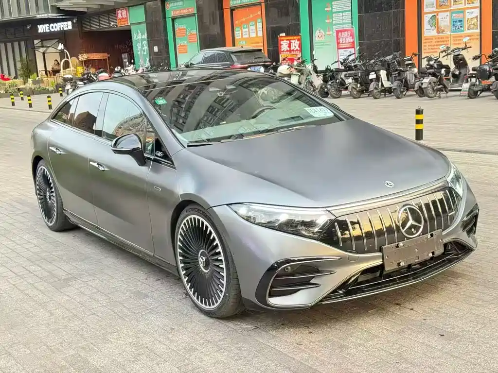 Mercedes-Benz EQS AMG 2025 — фото 2