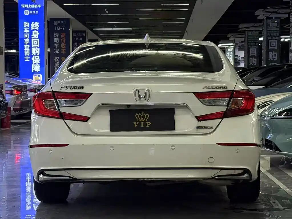 Honda Accord 2020 — фото 15