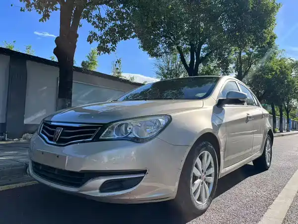 Roewe 350 2015