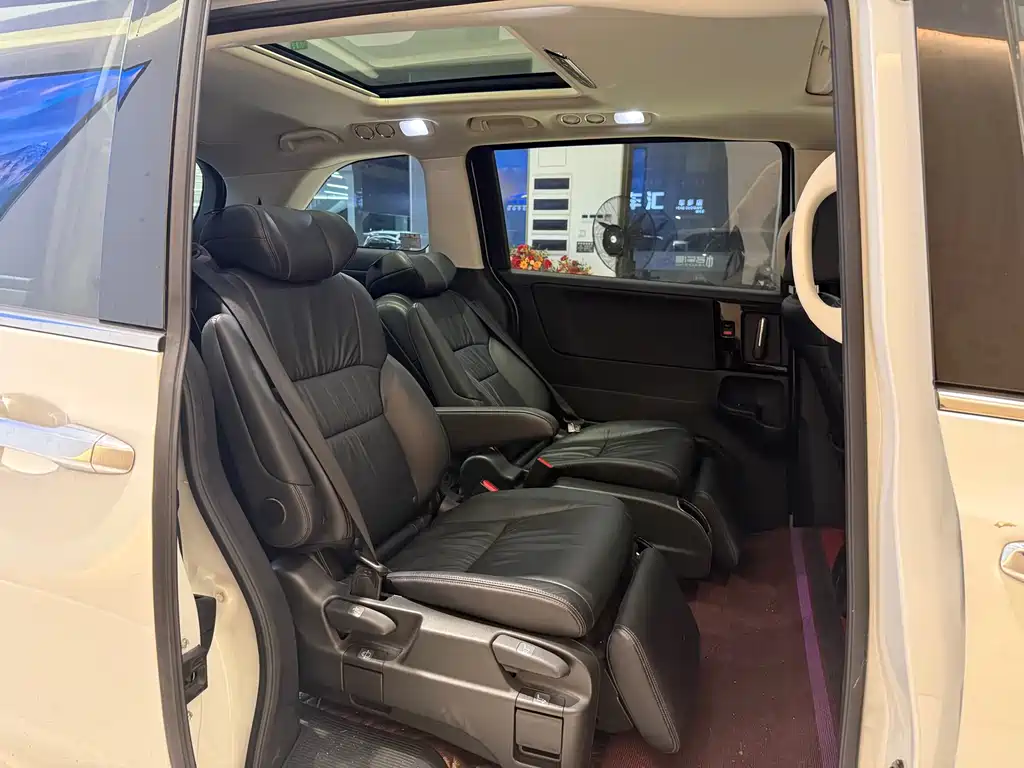Honda Odyssey 2019 — фото 14