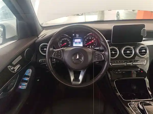 Mercedes-Benz GLC 2019