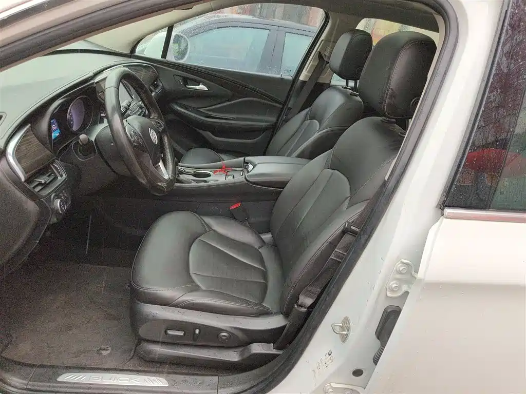 Buick Envision Plus 2018 — фото 11