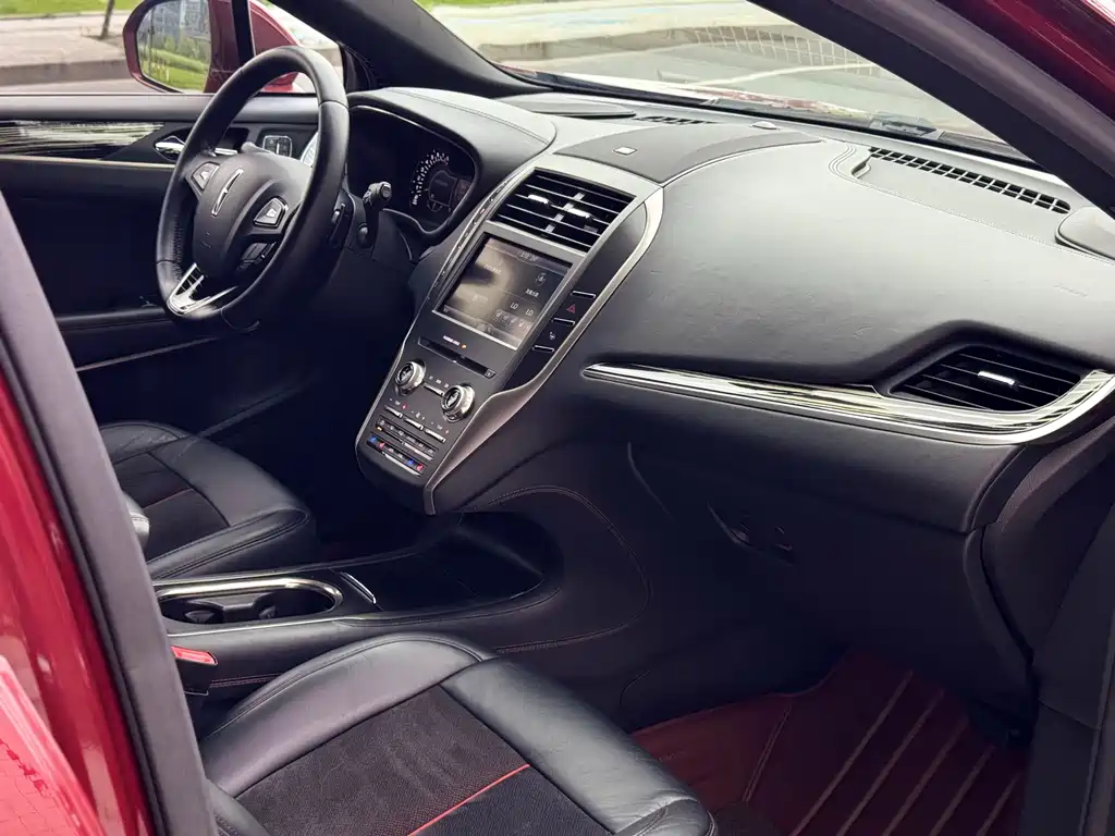 Lincoln MKC 2015 — фото 11