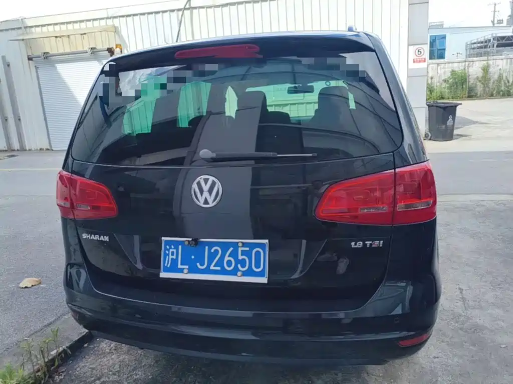 Volkswagen Sharan 2016 — фото 8