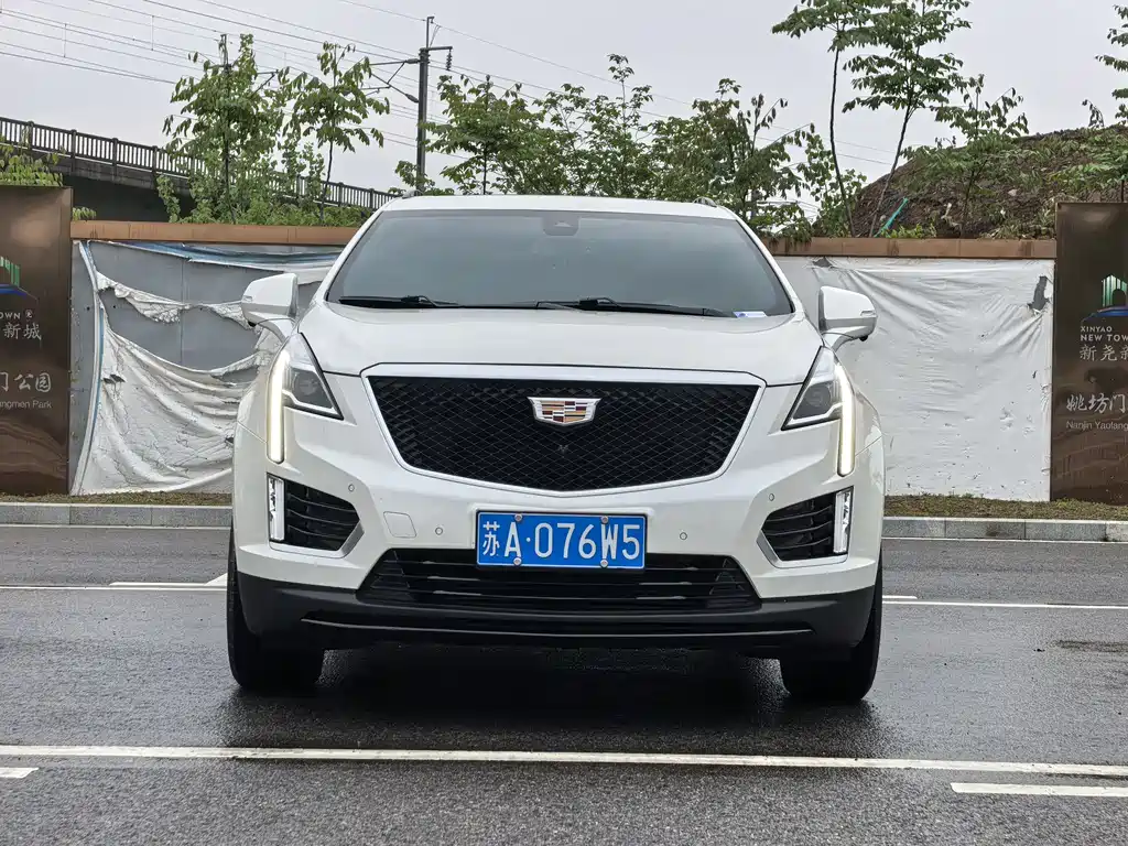Cadillac XT5 2022 — фото 2