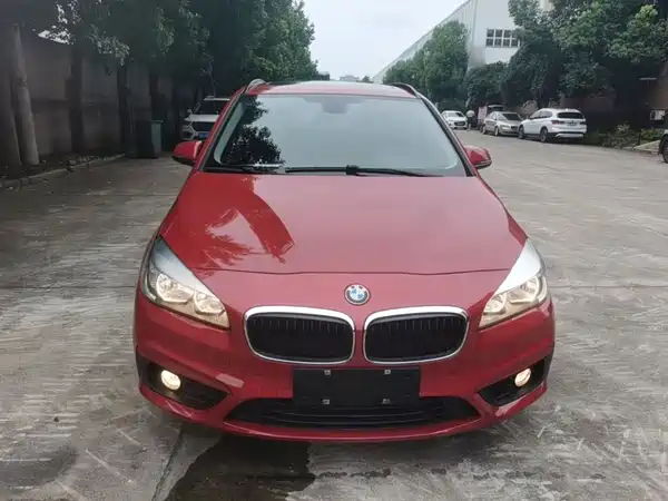 BMW 2 Series Station Wagon 2017