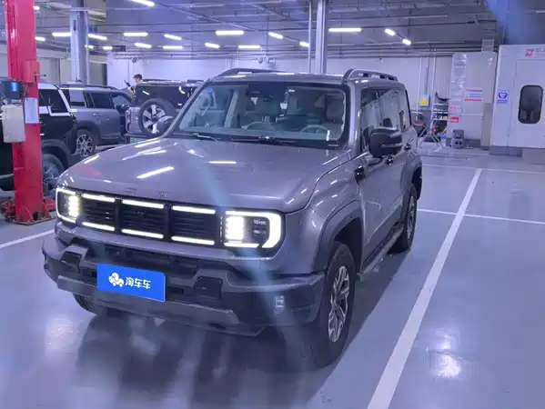 BAIC BJ40 2025