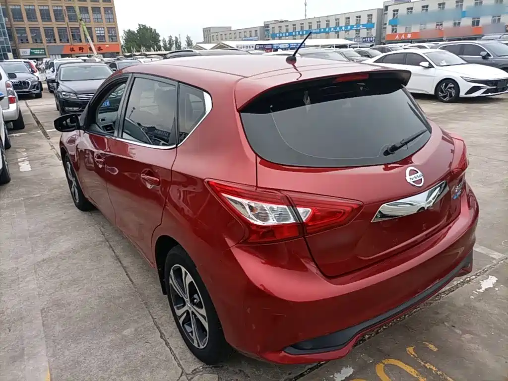 Nissan Tiida 2017
