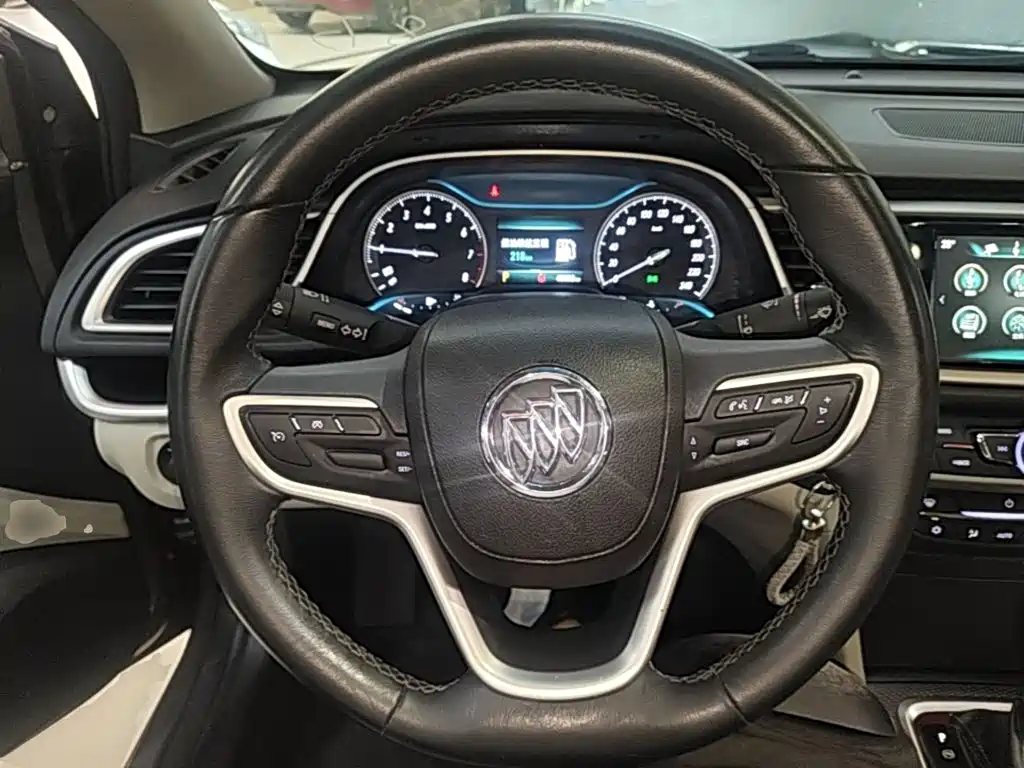 Buick Excelle 2020 — фото 11