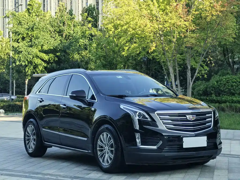 Cadillac XT5 2016 — фото 3
