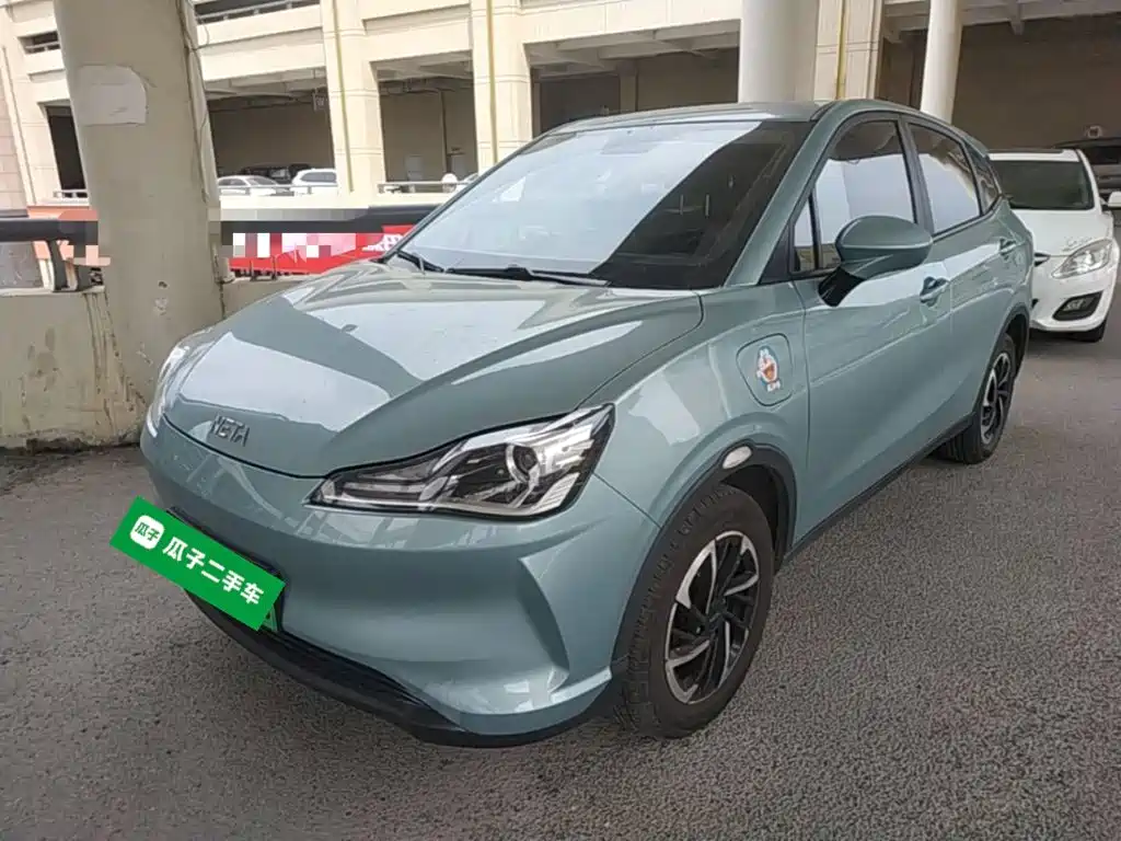 Neta V 2022