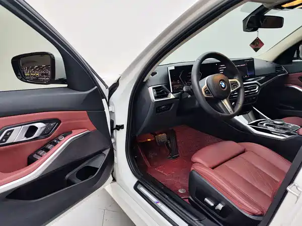BMW 3 Series 2023