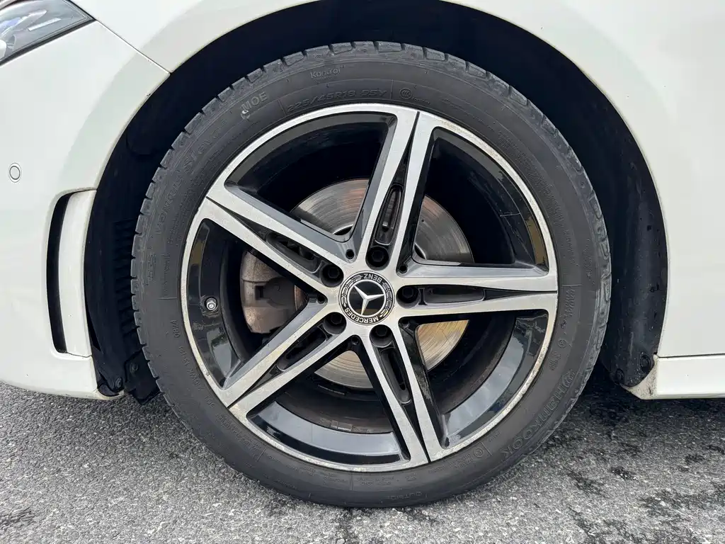Mercedes-Benz A-Class 2020 — фото 10