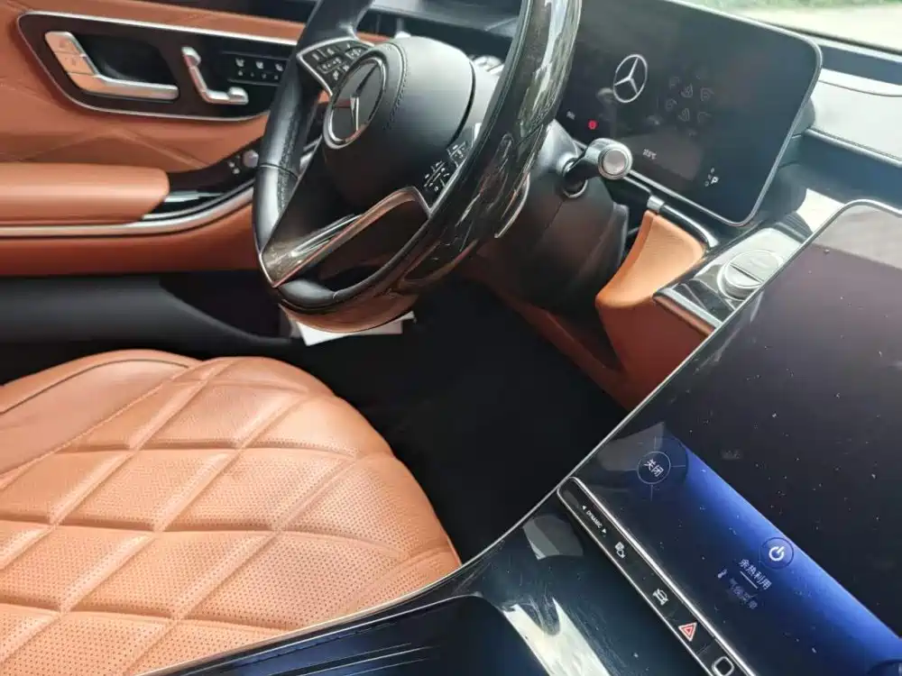 Mercedes-Benz S-Class 2024 — фото 3