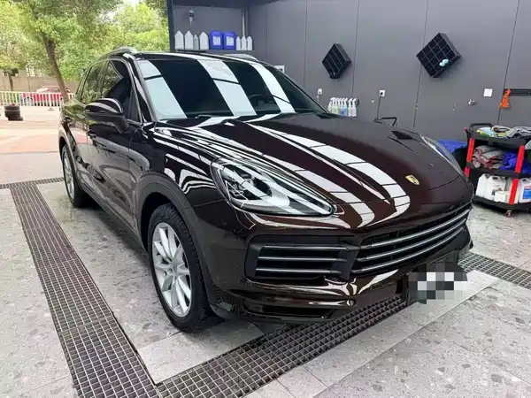 Porsche Cayenne 2020