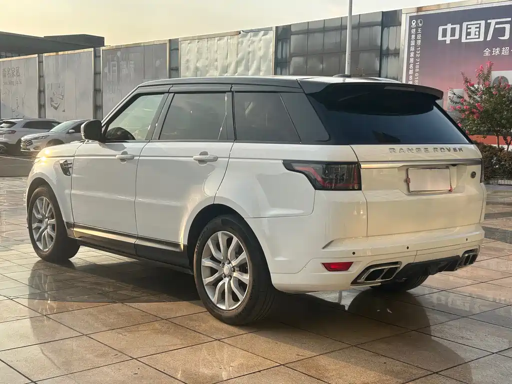 Land Rover Range Rover Sport 2015 — фото 6