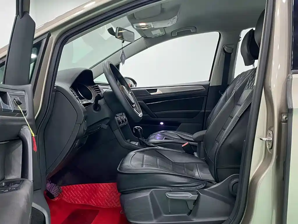 Volkswagen Golf Jialu 2019 — фото 4