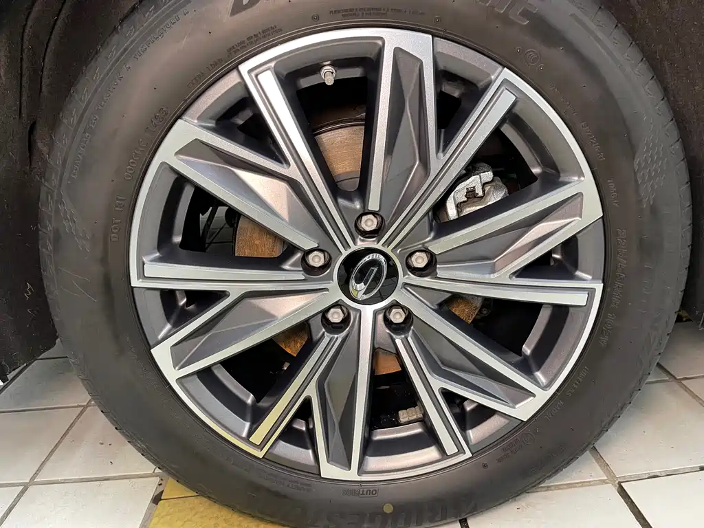 GAC Motor Trumpchi M8 2025 — фото 14