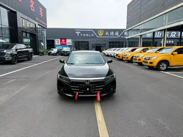 Honda Accord 2023