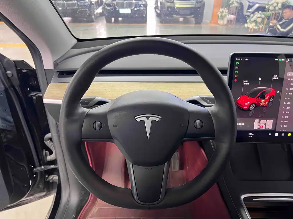Tesla Model Y 2023 — фото 7