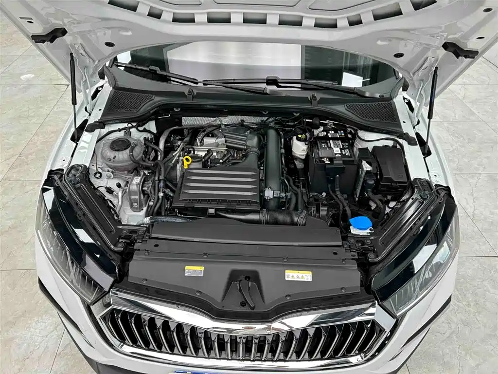Skoda Octavia 2024 — фото 21