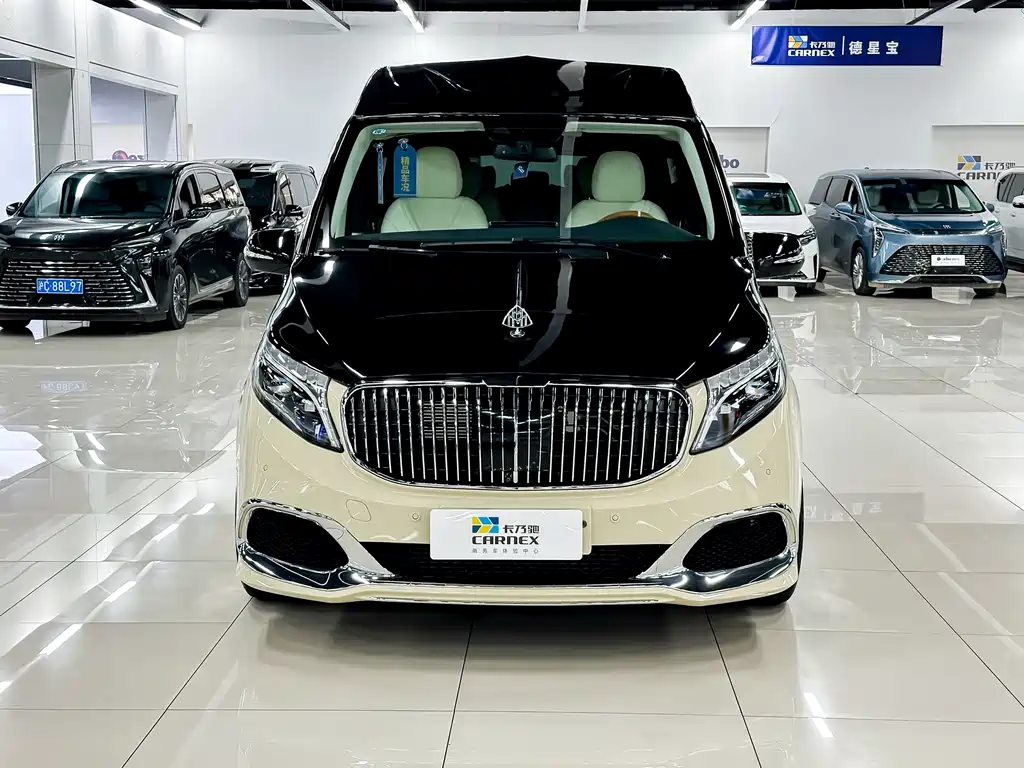 Mercedes-Benz V-Class 2022 — фото 2