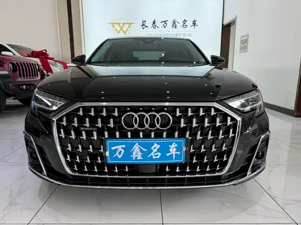 Audi A8 2023