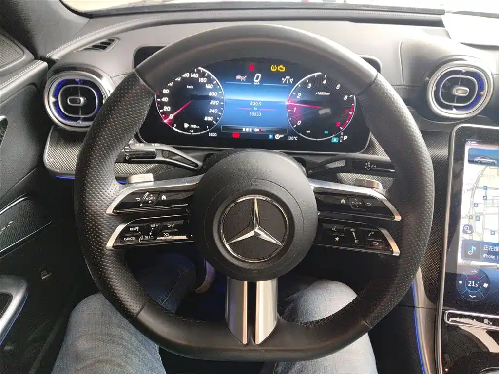 Mercedes-Benz C-Class 2023 — фото 11