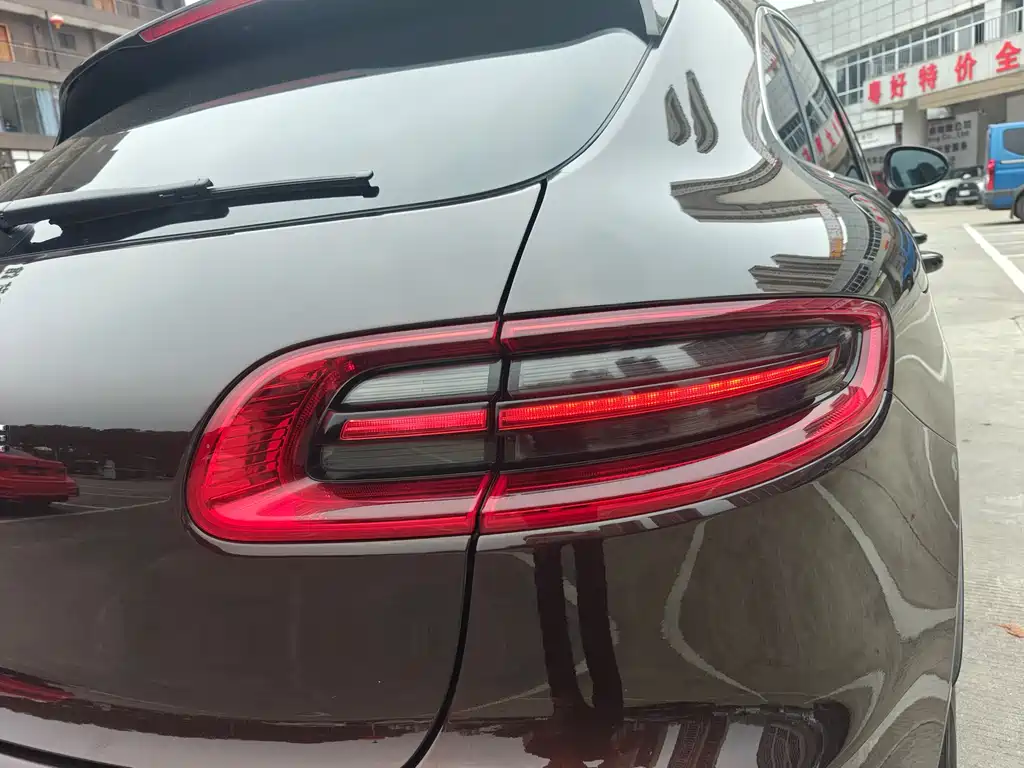 Porsche Macan 2015 — фото 24