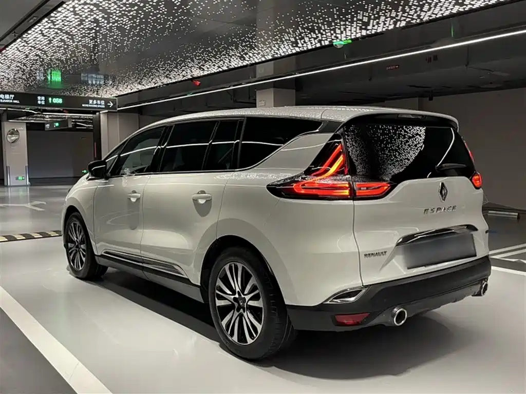 Renault Espace 2018 — фото 13