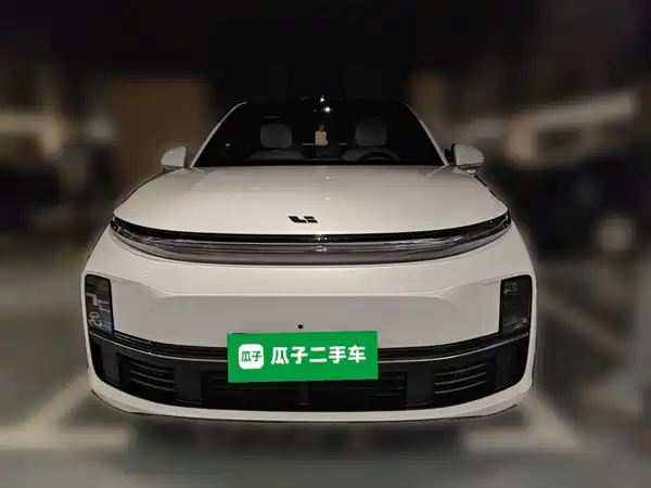 Li Auto L7 2025